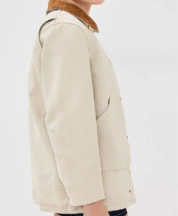 Elsbeth S03 Annaleigh Ashford White Jacket
