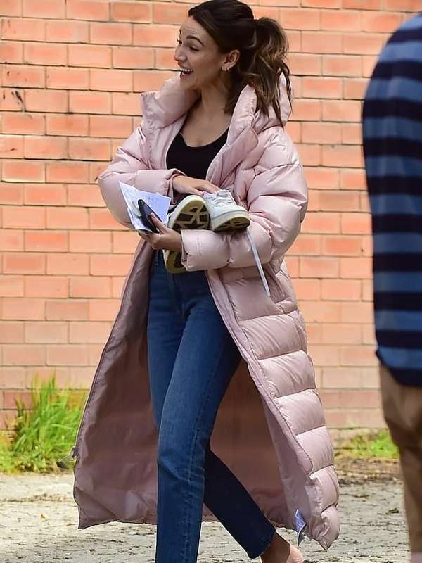 Maya Stern Fool Me Once S01 Pink Coat