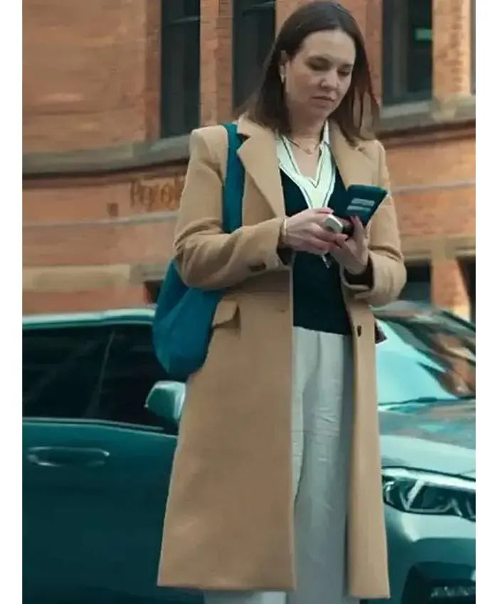 Run Away S01 Ingrid Oliver Brown Coat