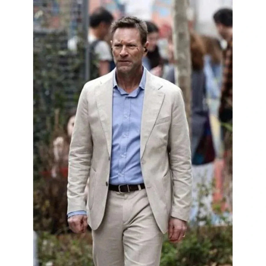 Aaron Eckhart The Bricklayer 2024 Blazer