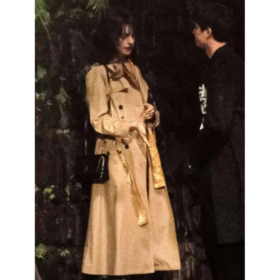 Anne Hathaway The Idea Of You 2024 Trench Coat